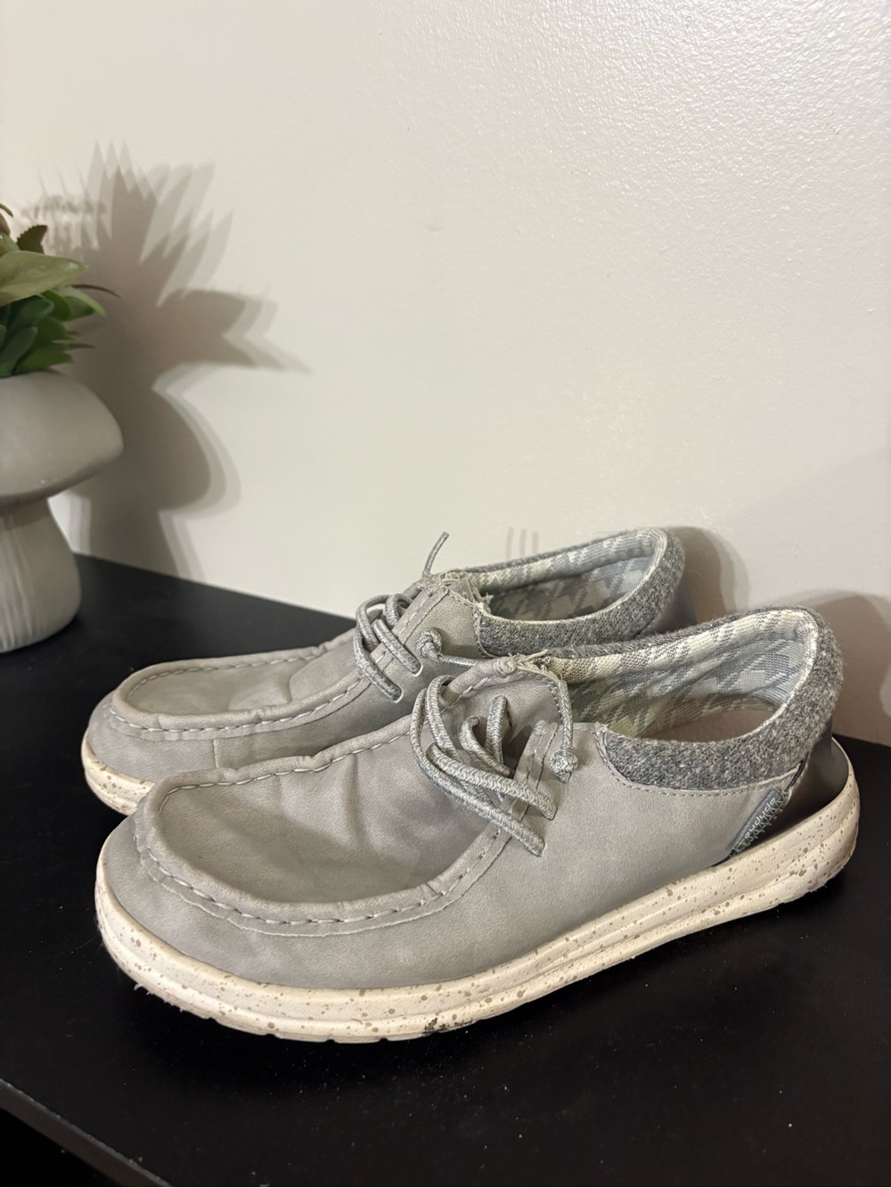 Hey Dude Women's Light Gray Wally Slip-Ons